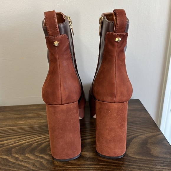 NEW Vince Camuto Gripaula Heeled Bootie - Picture 4 of 8